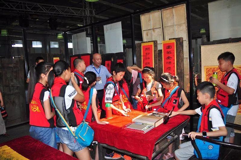 10个孩子8个试管！马斯克为何如此钟情于试管造娃